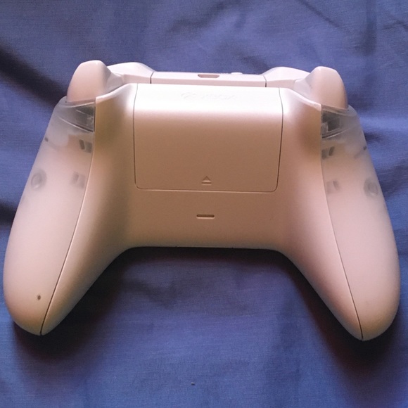 Phantom Xbox controller - Picture 2 of 4